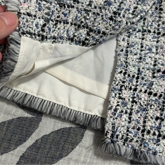 Ann Taylor Petite size 12 nubby skirt with fringe hem, back slit - Picture 8 of 11